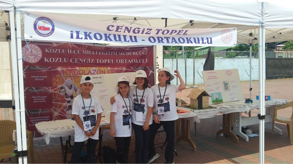 Cengiz Topel Ortaokulu Bilim Fuarında Projelerini tanıttı
